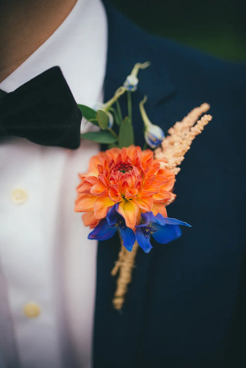 VERSE BLOEMEN - TROUW- Corsage