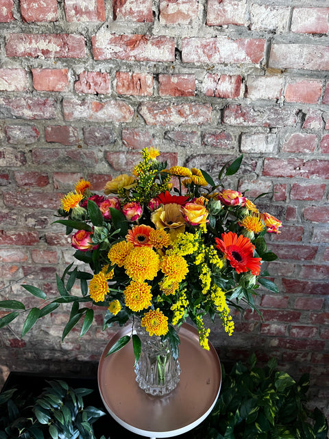 VERSE BLOEMEN - Rond boeket zomers geel