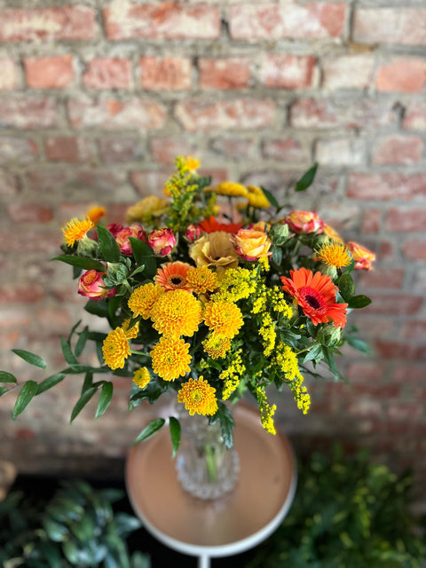 VERSE BLOEMEN - Rond boeket zomers geel