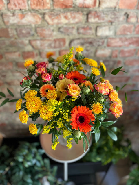 VERSE BLOEMEN - Rond boeket zomers geel
