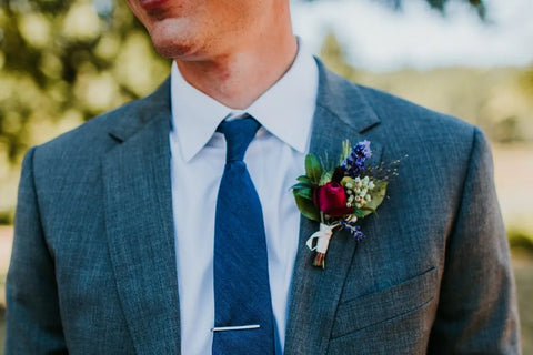 VERSE BLOEMEN - TROUW- Corsage