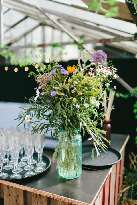 VERSE BLOEMEN - TROUW - bloemdecoraties locatie