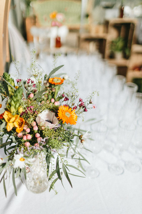 VERSE BLOEMEN - TROUW - Tafeldecoraties