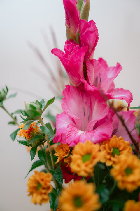 VERSE BLOEMEN - Veldboeket met felle zomerse tinten