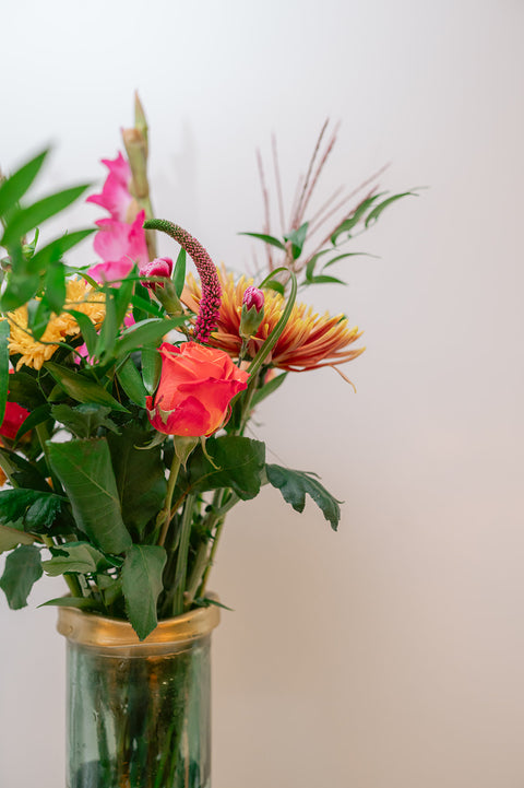 VERSE BLOEMEN - Veldboeket met felle zomerse tinten