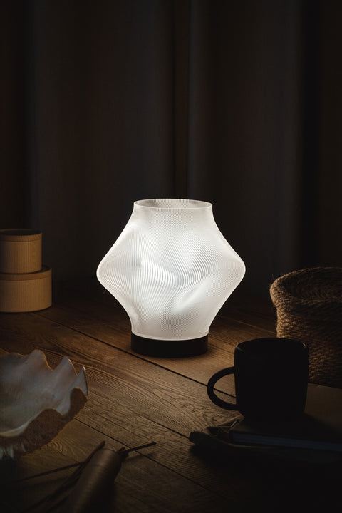 VAZEN - 3D print BLOZ tafellamp (zwart)