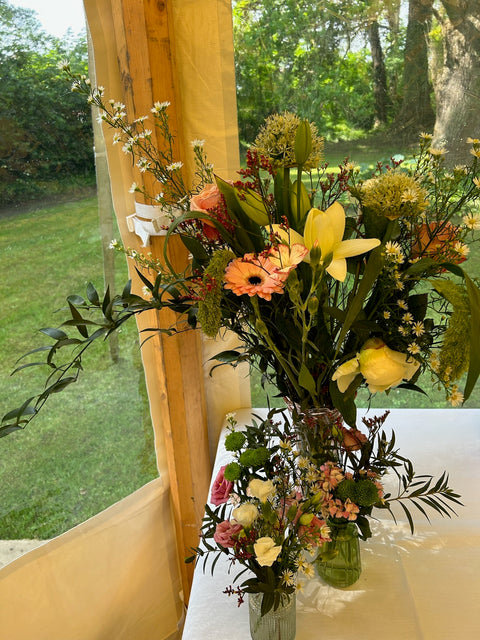 VERSE BLOEMEN - TROUW - bloemdecoraties locatie