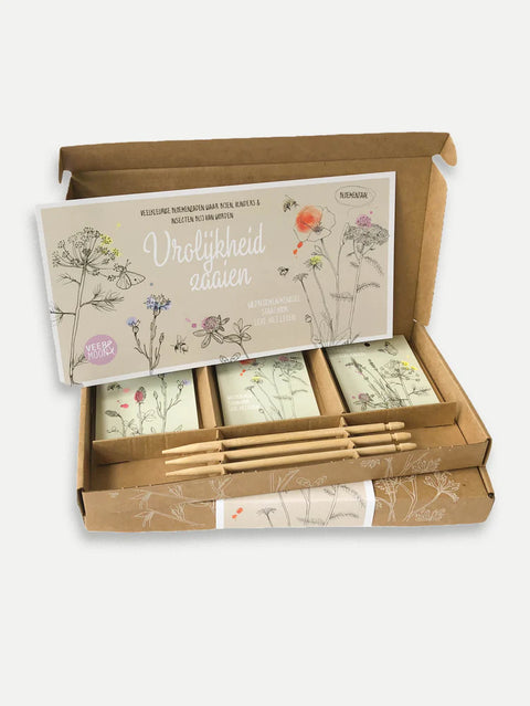 KAARTEN - Cadeaudoosjes - vrolijkheid zaaien