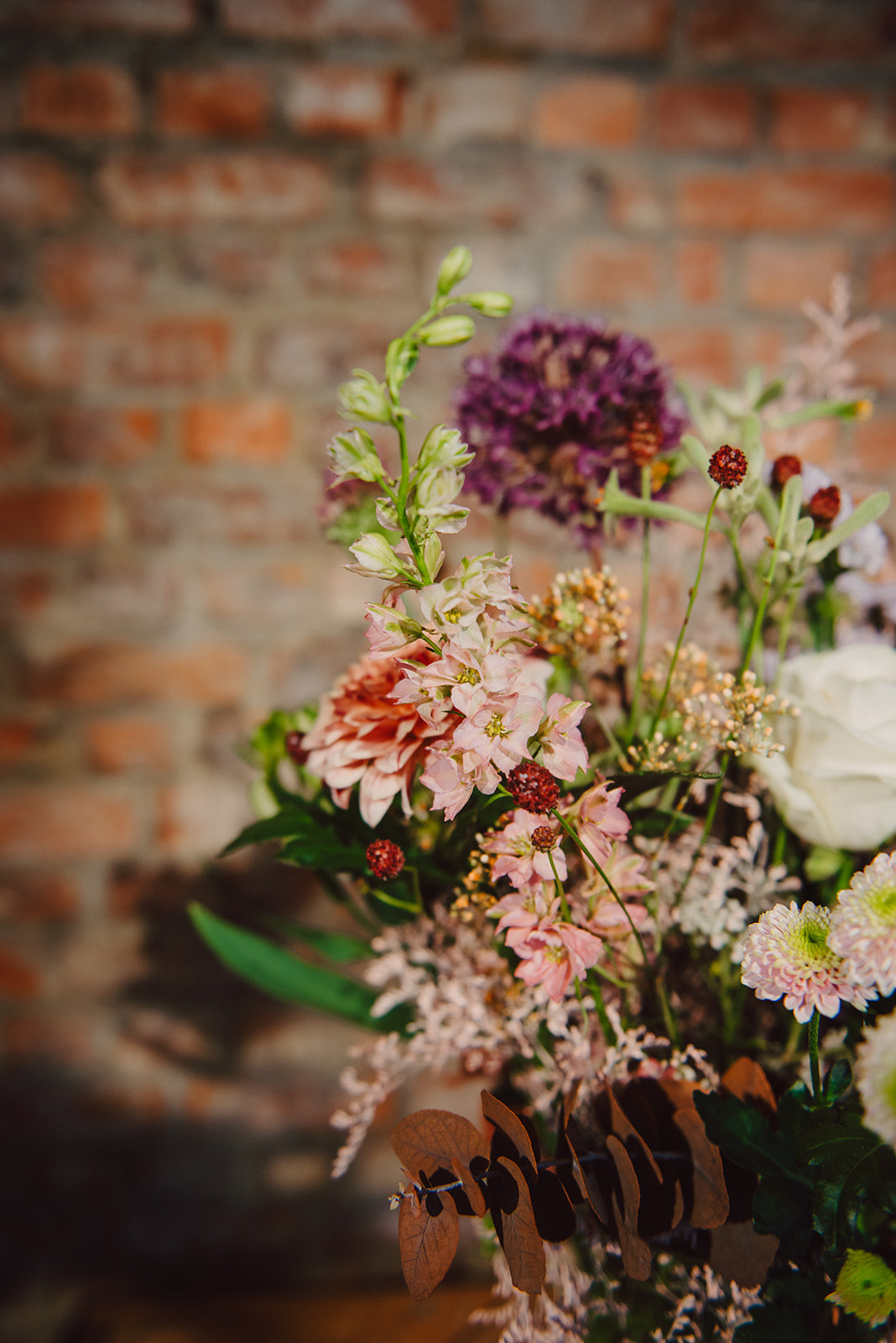 Veldboeket met seizoensbloemen